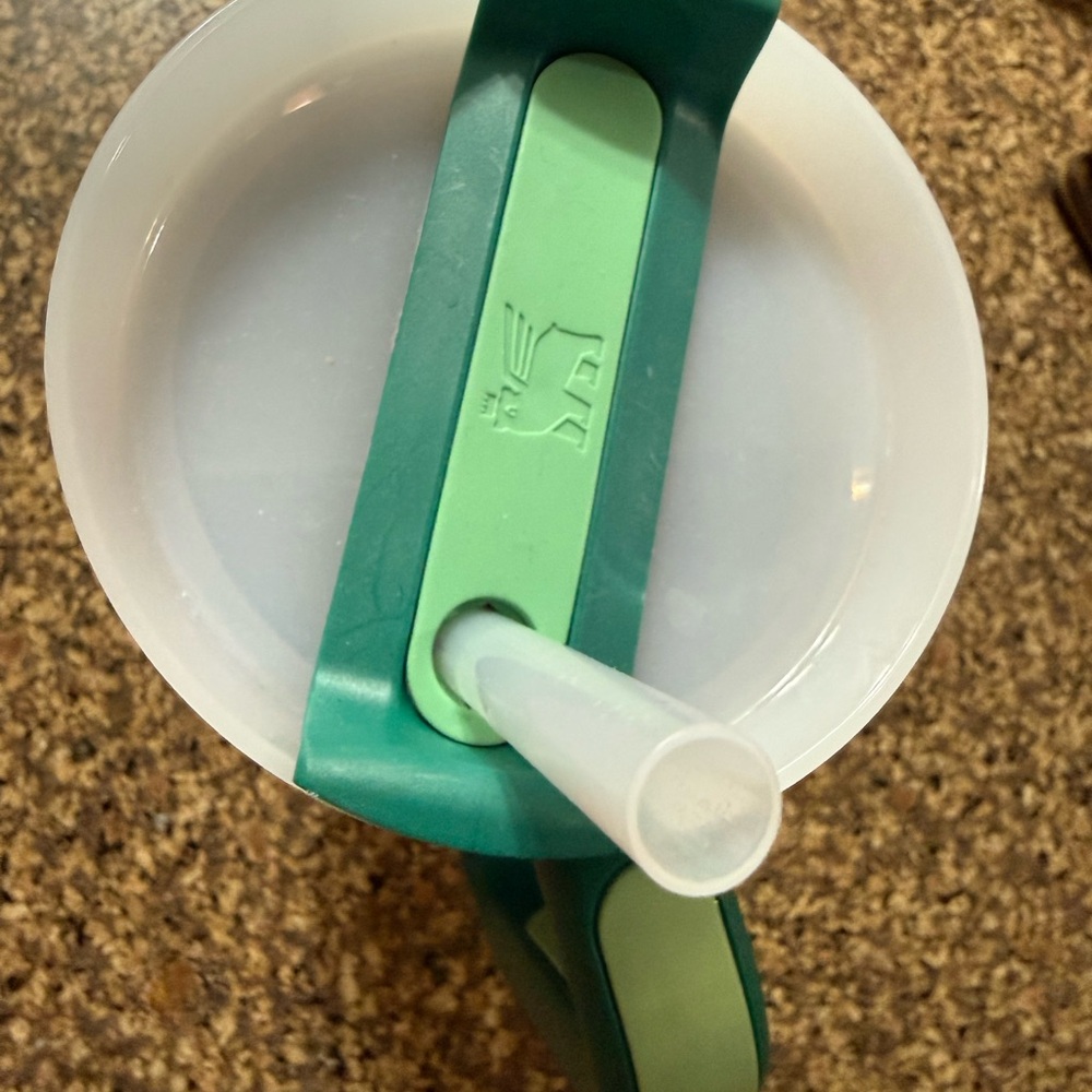 Stanley Aqua Travel Mug - Picture 4 of 6
